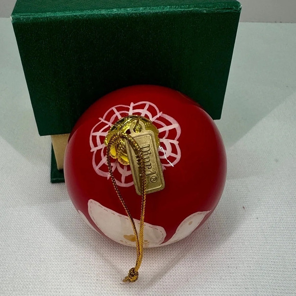 Pier 1 Li Bien Christmas Ornament PEACE Red Ball White Dove 2017 - Picture 2 of 6